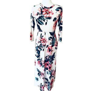 Beautiful Classic Rose Bohemian Maxi Dress White Size Medium